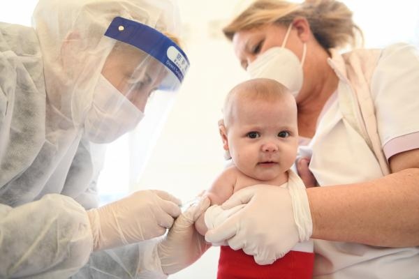 Mỹ cân nhắc cấp phép sử dụng vaccine Covid-19 cho trẻ em dưới 5 tuổi